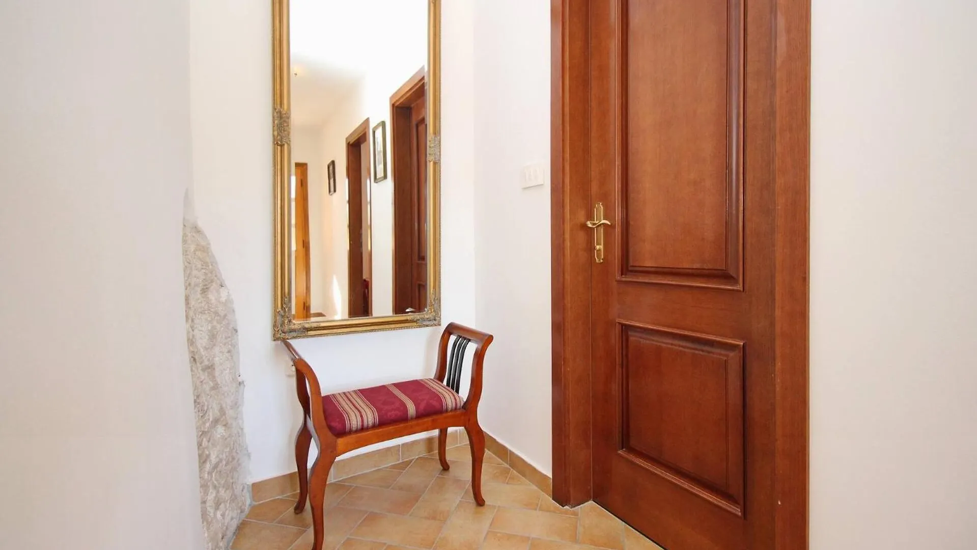 Holiday home Villa Katarinini Dvori Baska  Croatia